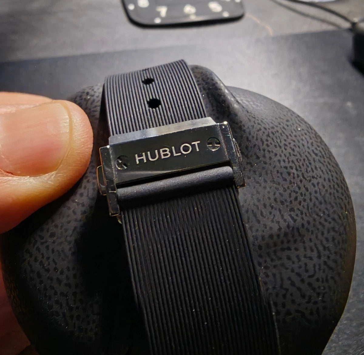 HUBLOT Classic Fusion GREY DIAL Titanium 565.NX.1470.RX 38mm w/Box +Extra straps