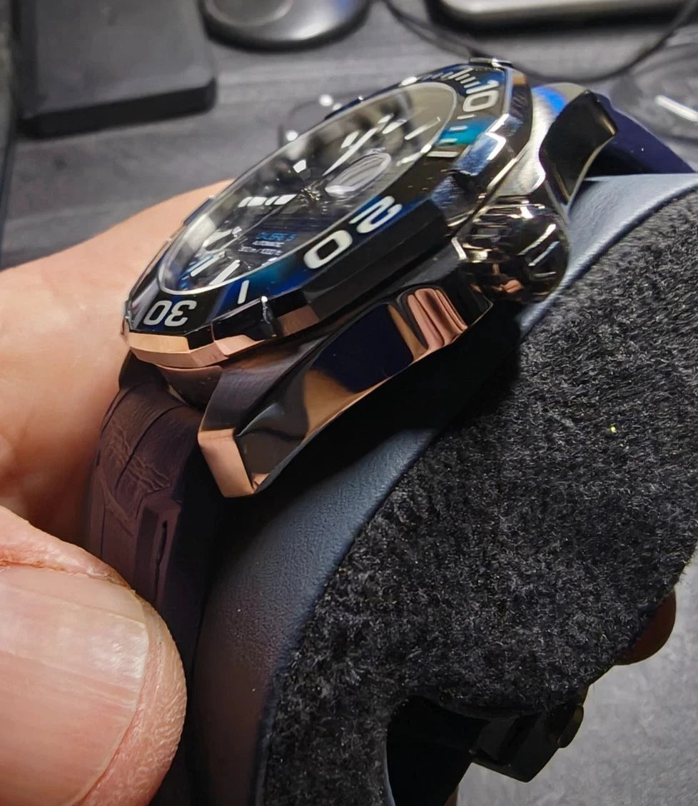 Tag Heuer Aquaracer 43mm Blue Dial/2-tone Tortoise bezel 2021 B&P